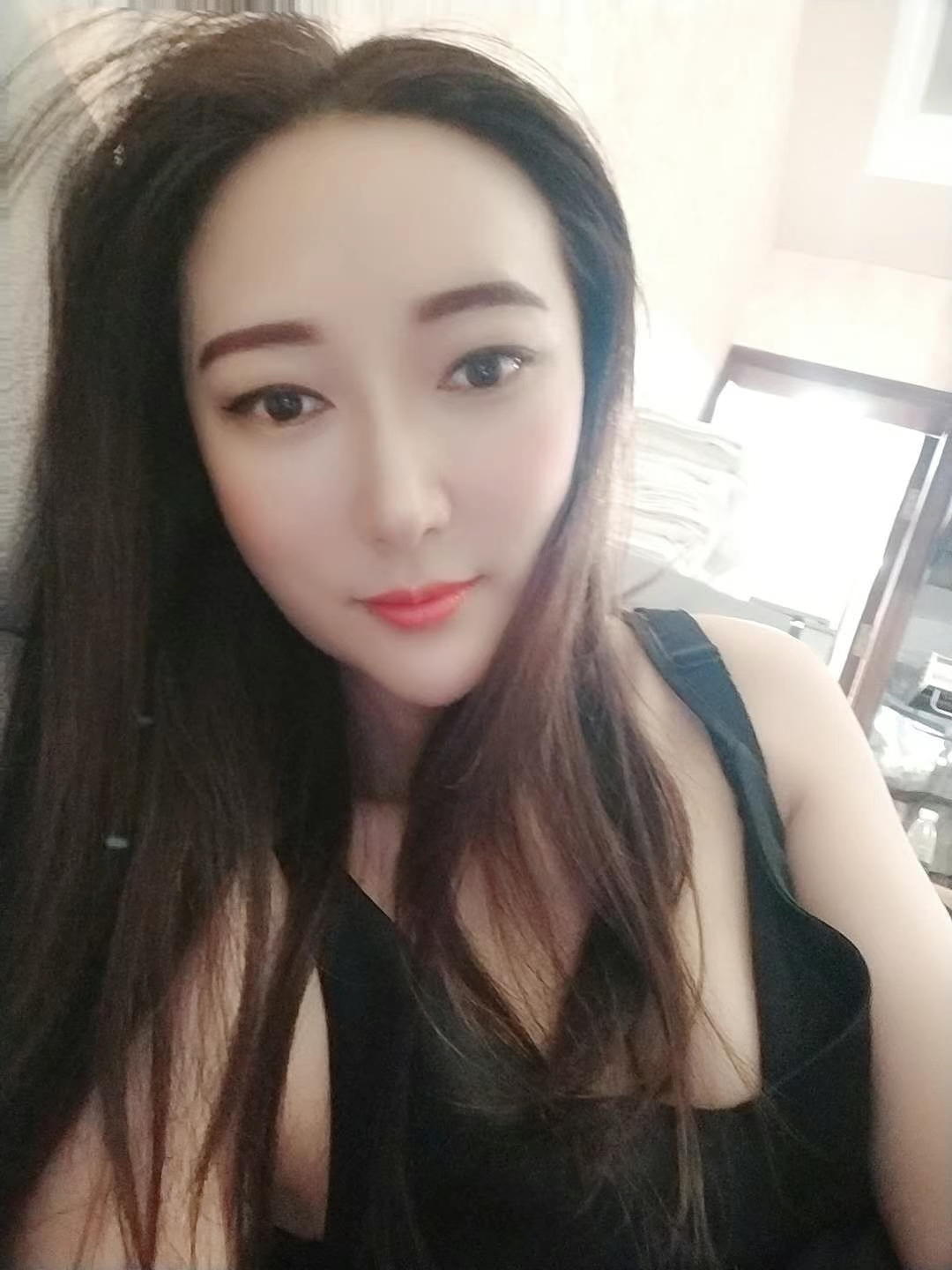 舌头巨爽南山晓晓